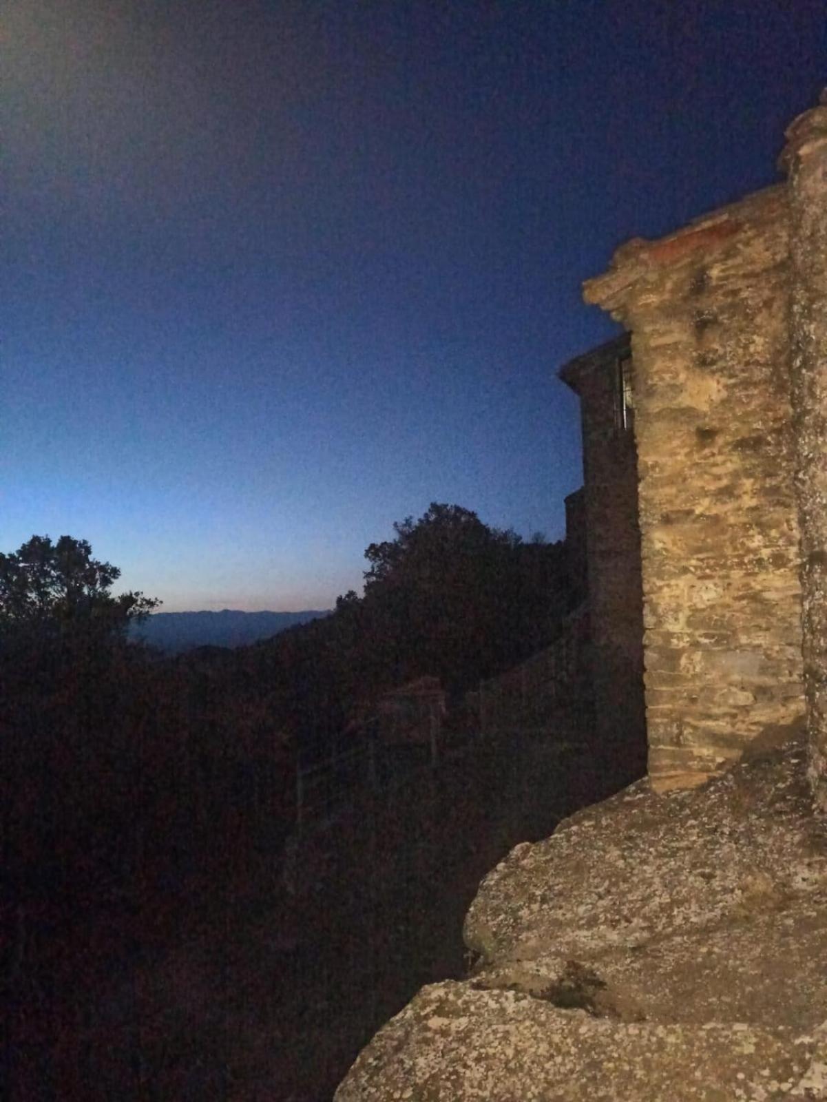 La Terraza Hotel Banyoles Bagian luar foto